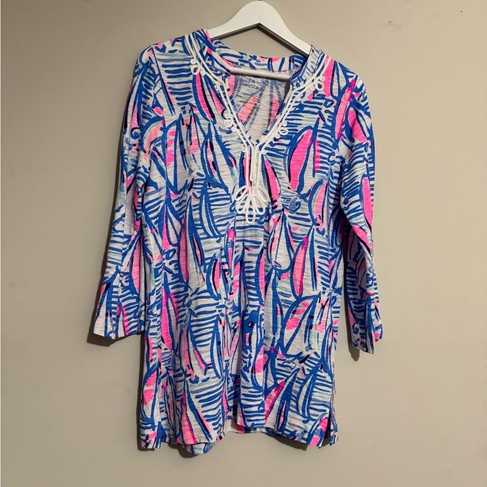 Lilly Pulitzer Blue and Pink Cotton Top - Picture 2 of 11